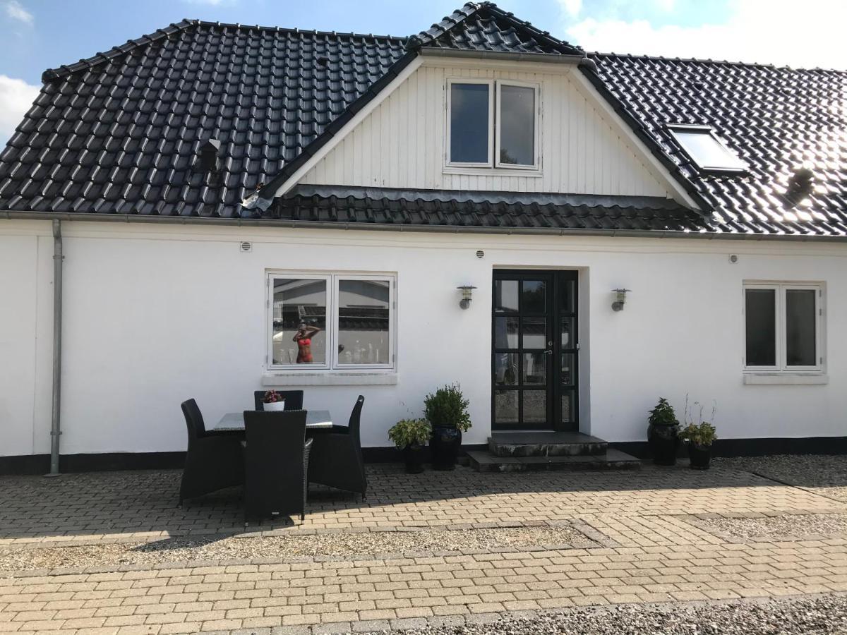 Sleep In Brande - Close By Herning, Legoland, Givskud Zoo Exterior foto